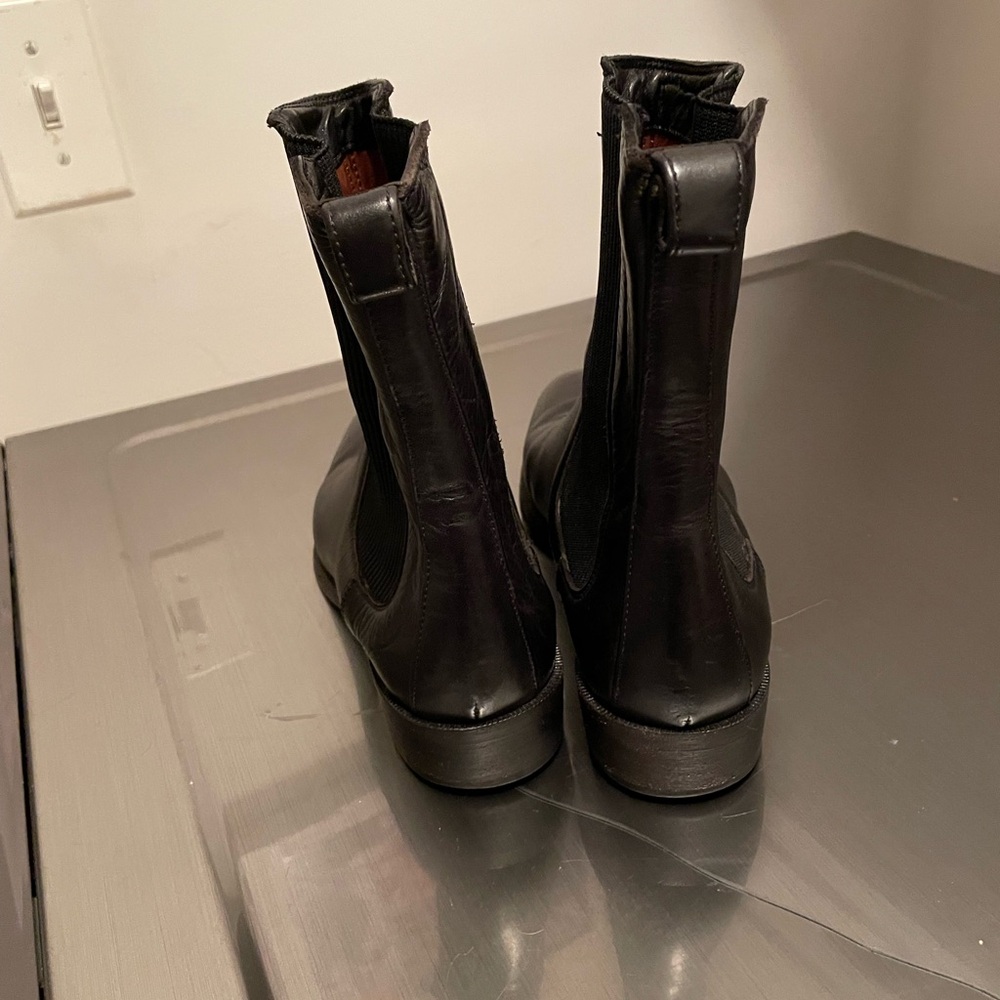 Burberry Black Leather Men's Boots or unisex